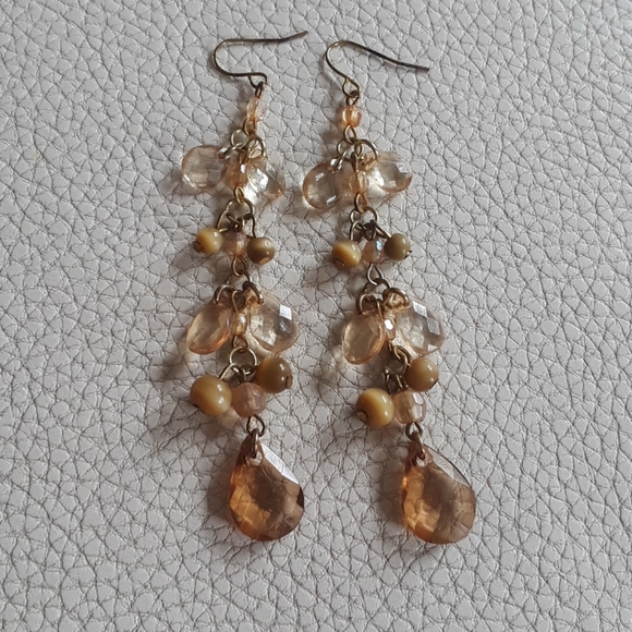 Jewelry - ♥️Y2K VINTAGE♥️dangling earrings